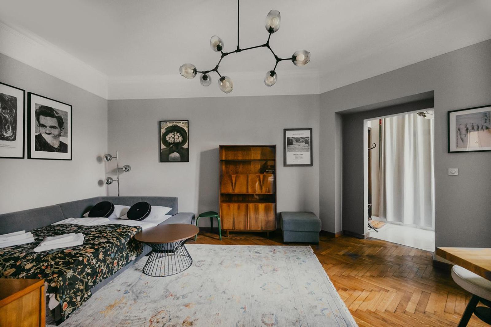 Antique Apartments Old Town Krakow Ngoại thất bức ảnh